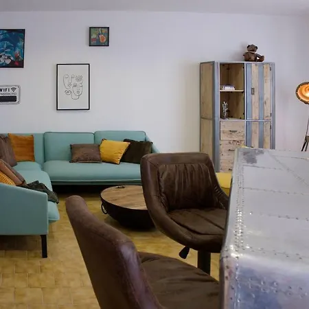 La Thoresienne Holiday home *