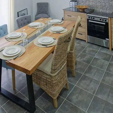 La Thoresienne Holiday home Thoree-les-Pins