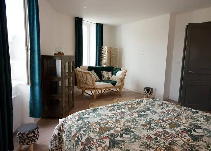 La Thoresienne * Thoree-les-Pins